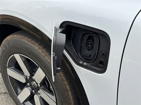 New 2026 Honda Prologue Touring image 15