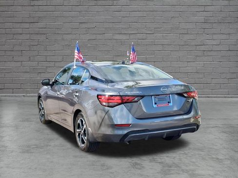 Used 2025 Nissan Sentra SV FWD image 9