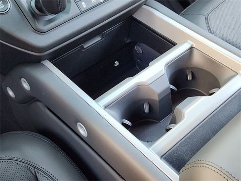 New 2025 Land Rover Defender 130 V8 image 15