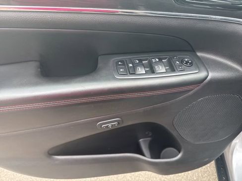 Used 2019 Jeep Grand Cherokee Trailhawk w/ Trailhawk Luxury Group image 20