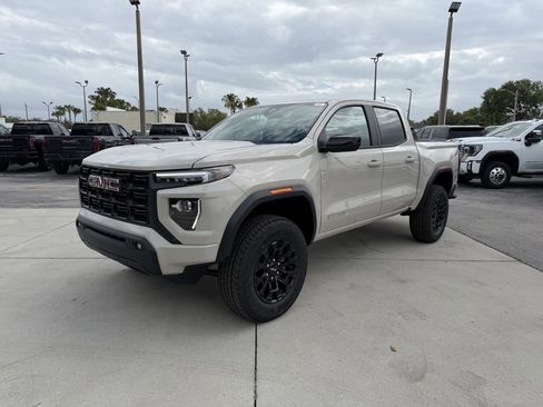 New 2026 GMC Canyon Elevation w/ Convenience Package image 7