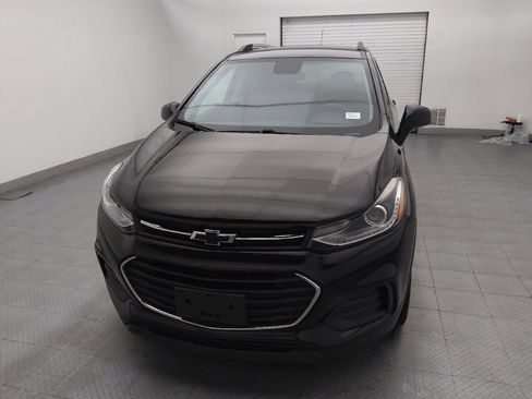 Used 2020 Chevrolet Trax LT w/ Driver Confidence Package FWD image 15