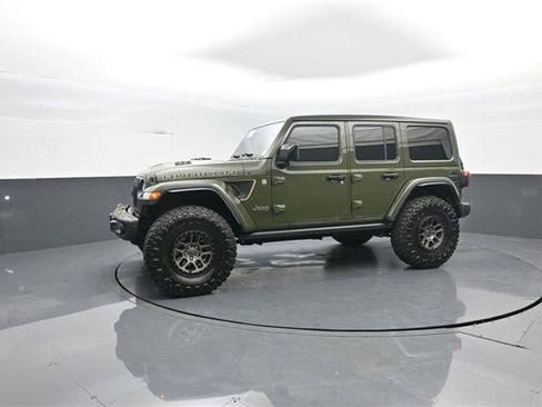 Used 2022 Jeep Wrangler Unlimited Rubicon w/ Xtreme Recon 35" Tire Package image 4