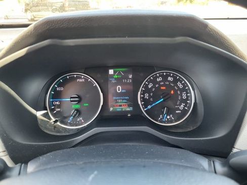 Used 2022 Toyota RAV4 XLE w/ Convenience Package AWD/4WD image 22