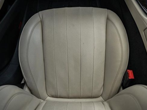 Used 2020 Mercedes-Benz E 450 4MATIC Sedan image 30