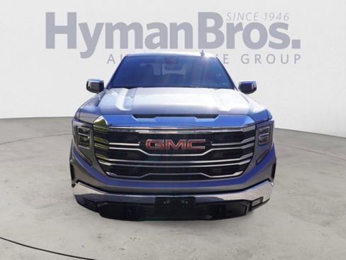 Used 2023 GMC Sierra 1500 SLT w/ SLT Premium Package image 2