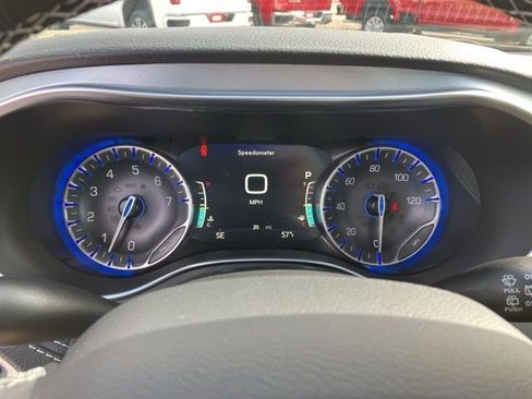 New 2026 Chrysler Pacifica Limited w/ S Appearance Package FWD image 16