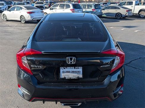 Used 2019 Honda Civic Sport image 4