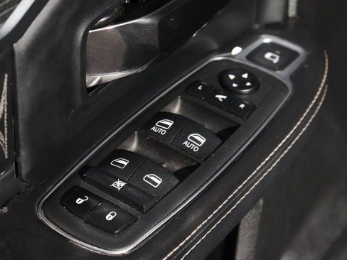 Used 2022 RAM 2500 Limited w/ Night Edition image 19