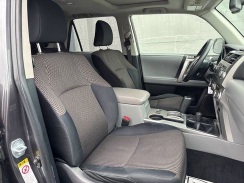 Used 2011 Toyota 4Runner SR5 image 23