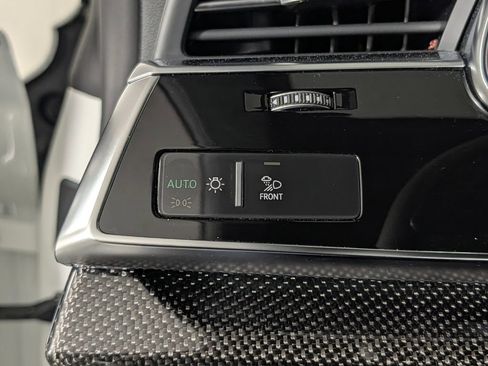 Used 2023 Audi SQ8 Prestige AWD/4WD image 34