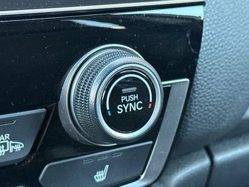 Used 2020 Honda CR-V Touring image 30