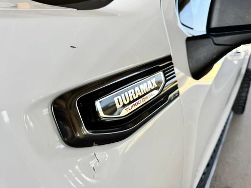 Used 2021 GMC Sierra 1500 AT4 AWD/4WD image 10
