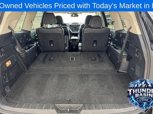 Used 2024 Subaru Ascent Limited w/ Technology Package AWD/4WD image 5
