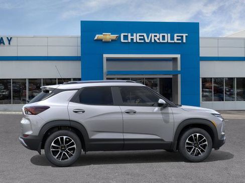 New 2026 Chevrolet TrailBlazer LT AWD/4WD image 5