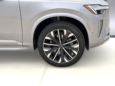 New 2026 Volvo XC90 T8 Ultra w/ Protection Package Premier AWD/4WD image 11