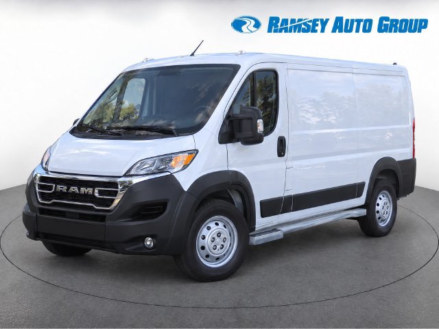 Used 2025 RAM ProMaster 2500 w/ U-Haul Equipment Group FWD image 1