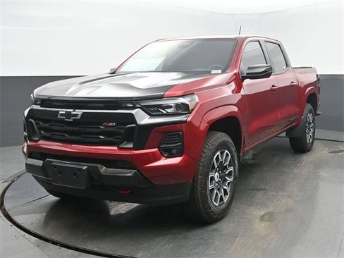 Certified 2024 Chevrolet Colorado Z71 w/ Advanced Trailering Package image 1