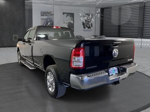 Used 2024 RAM 3500 Big Horn AWD/4WD image 7