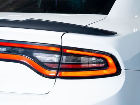 Used 2019 Dodge Charger Scat Pack w/ Plus Group image 27