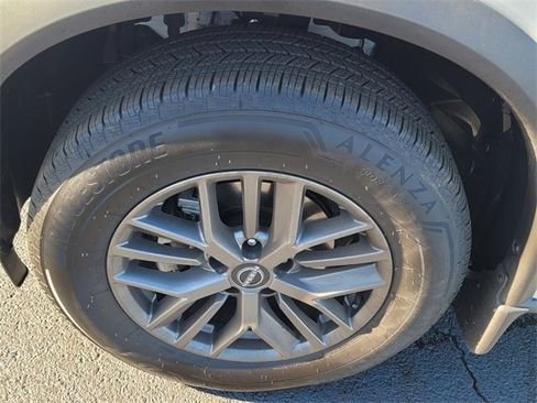 Certified 2025 Nissan Rogue S image 13