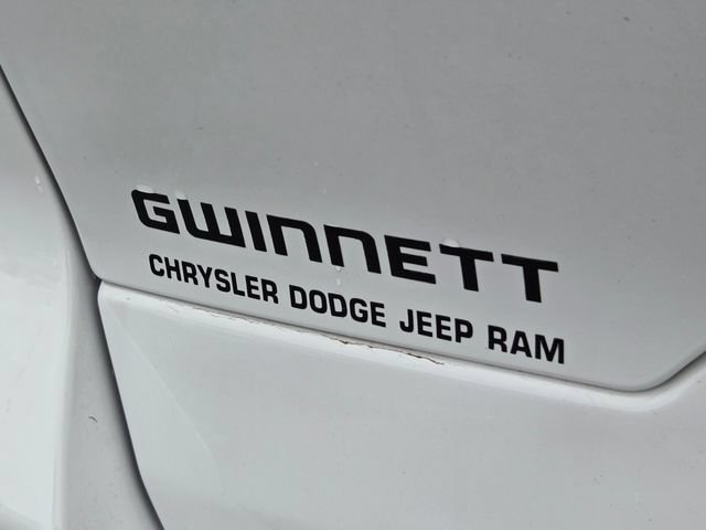 New 2026 Jeep Grand Cherokee Limited w/ Luxury Tech Group II RWD image 29