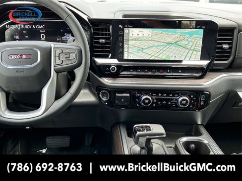 New 2025 GMC Sierra 1500 SLT w/ SLT Convenience Package image 17