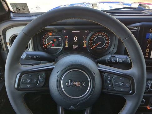 Used 2024 Jeep Wrangler Sport S image 29