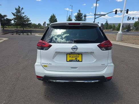 Used 2018 Nissan Rogue S AWD/4WD image 4