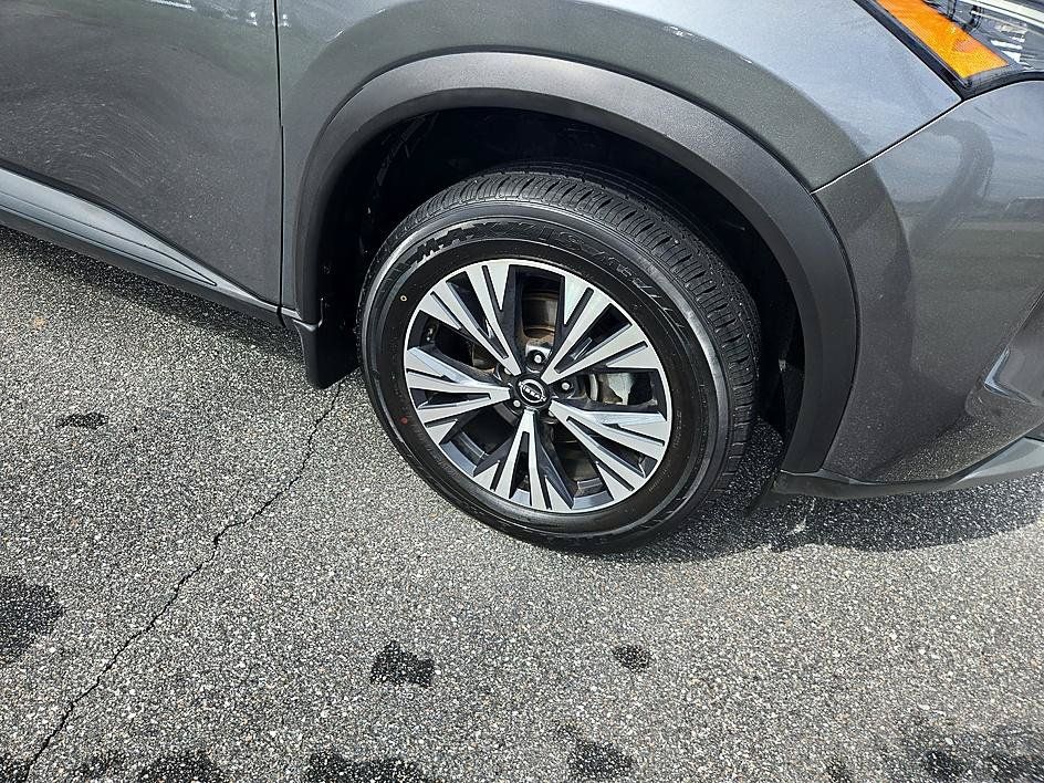 Certified 2023 Nissan Rogue SV w/ SV Premium B Package FWD image 5