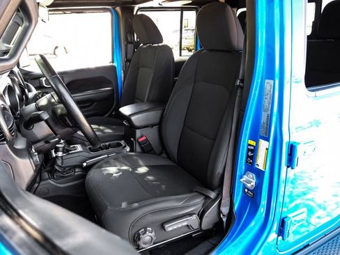Used 2021 Jeep Gladiator Willys image 42