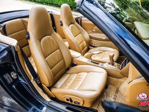 Used 2004 Porsche 911 Carrera 4S AWD/4WD image 62