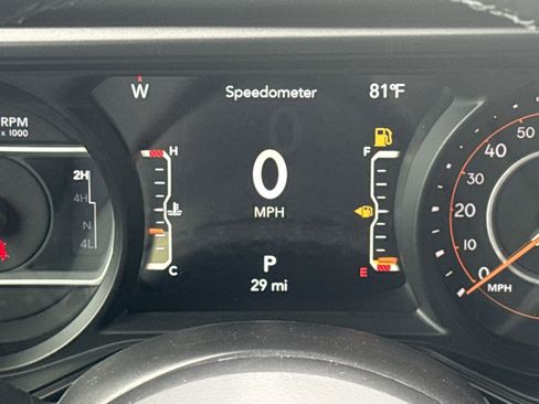 New 2025 Jeep Gladiator Sport image 22