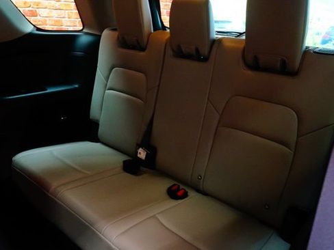 Certified 2022 Nissan Pathfinder Platinum w/ Cargo Package AWD/4WD image 41