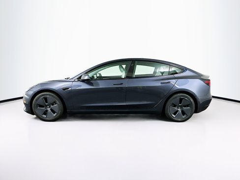 Used 2021 Tesla Model 3 Standard Range Plus RWD image 4