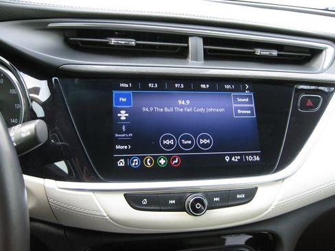 Used 2020 Buick Encore GX Select image 19