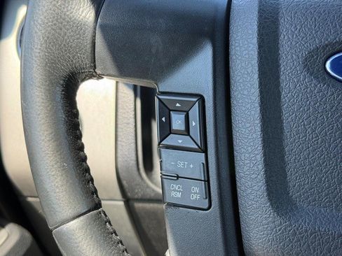 Certified 2017 Ford Expedition XLT AWD/4WD image 19