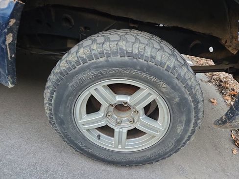 Used 2006 Chevrolet Silverado 1500 LT w/ Light Duty Power Package image 6