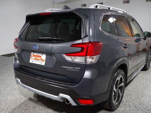 Used 2023 Subaru Forester Touring w/ Popular Package #2 image 7