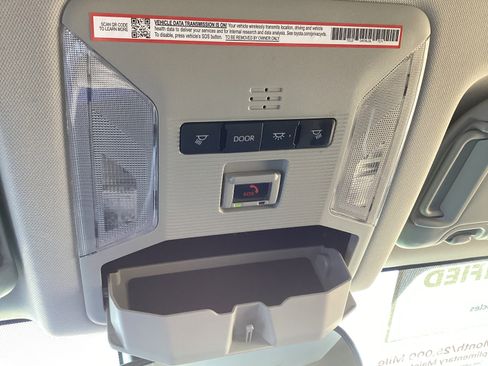 Certified 2025 Toyota RAV4 XLE image 32