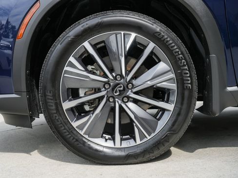 Certified 2026 INFINITI QX60 Luxe w/ Cargo Package FWD image 29