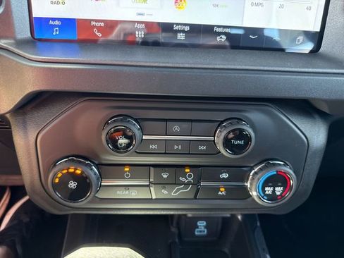 New 2025 Ford Bronco 4-Door w/ Sasquatch Package AWD/4WD image 24