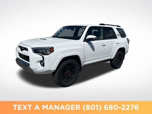 Used 2023 Toyota 4Runner TRD Off-Road Premium w/ Moonroof Package AWD/4WD image 1