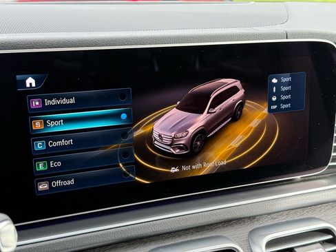 Certified 2026 Mercedes-Benz GLS 450 4MATIC image 7