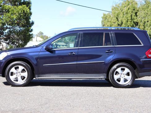 Used 2012 Mercedes-Benz GL 450 4MATIC image 5