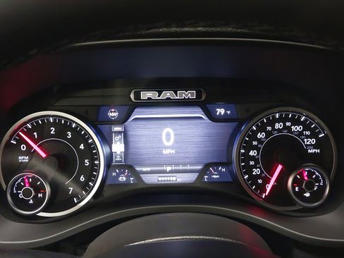 New 2026 RAM 1500 Big Horn AWD/4WD image 19