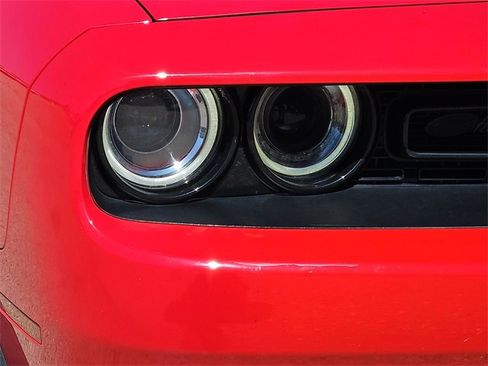 Used 2021 Dodge Challenger R/T w/ Blacktop Package image 8