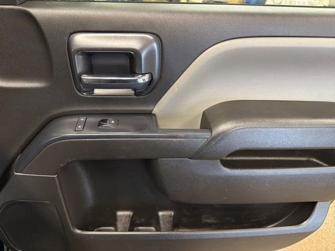 Used 2018 GMC Sierra 2500 4x4 Regular Cab w/ Sierra Convenience Package image 20