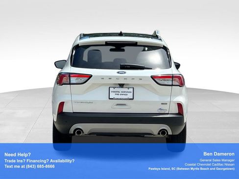 Used 2020 Ford Escape Titanium FWD image 14