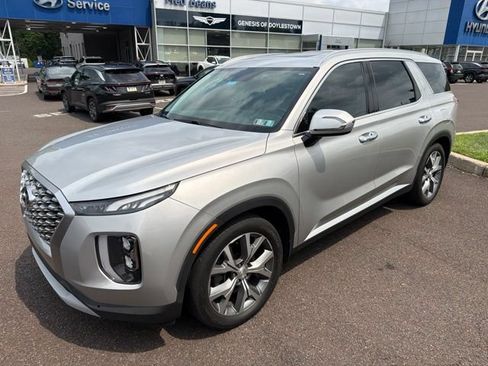 Used 2022 Hyundai Palisade SEL w/ Convenience Package AWD/4WD image 3